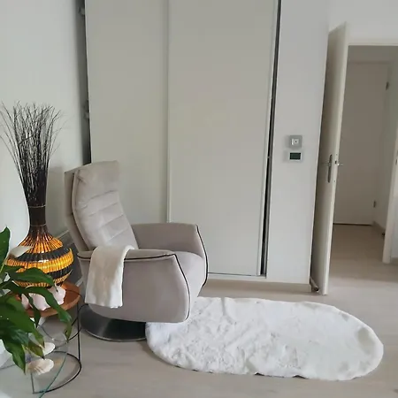 Cosy A Avec Terrasse Et Jardin Caen