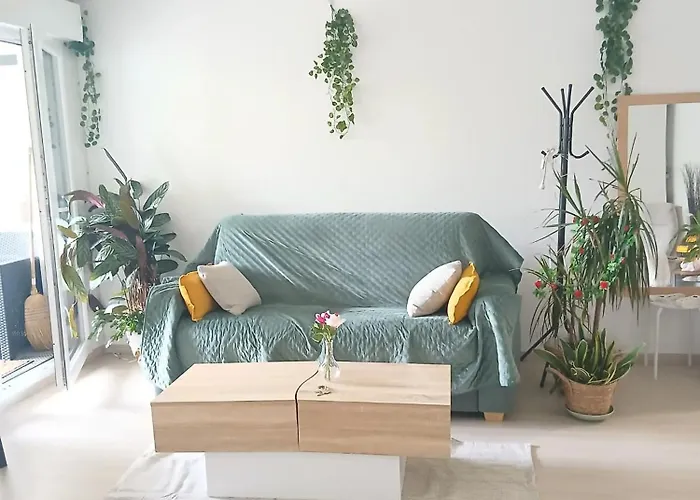 Cosy A Avec Terrasse Et Jardin